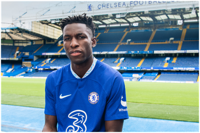 Chelsea signs Nicolas Jackson