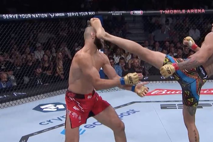 Alex Pereira continued his dominance of the Light Heavyweight with a head-kick knock-out win against Jiri Prochazka in the main event of UFC 303.