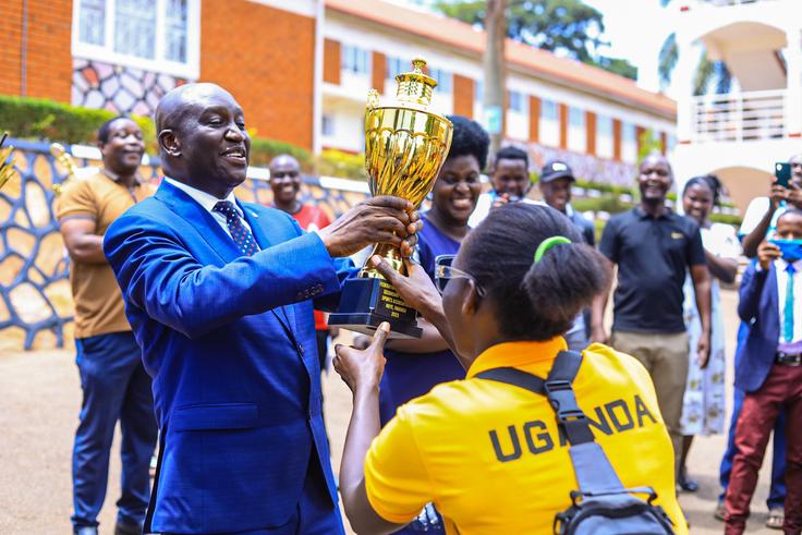 WATCH: Triumphant Kitende force Mulindwa to dance away from Vipers' woes