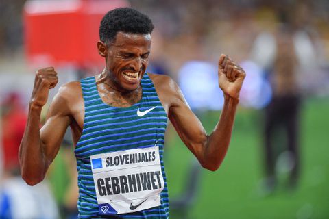 Hagos Gebrhiwet claims 5000m title in Rome as Jacob Krop narrowly misses podium