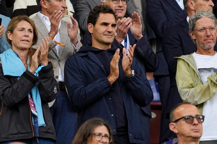 Athletics x Tennis: Swiss legend Roger Federer gets golden ticket, links up with track stars at Diamond League meet in Zurich