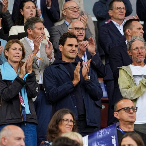 Athletics x Tennis: Swiss legend Roger Federer gets golden ticket, links up with track stars at Diamond League meet in Zurich