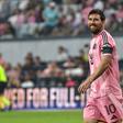Messi moves closer to Ronaldo on race to 1000 goals after four-goal masterclass against Montreal