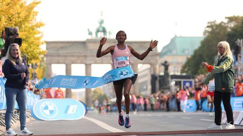 Tigst Assefa on how career threatening injury spurred her to breaking world marathon record