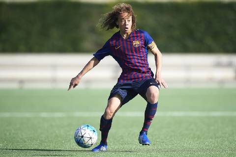 Xavi Simons playing for Barcelona U-15 | Imago