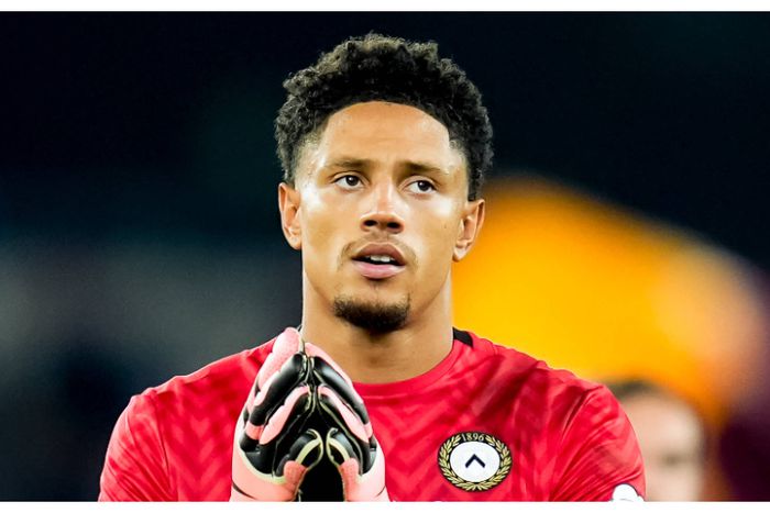 Maduka Okoye apologises to fans