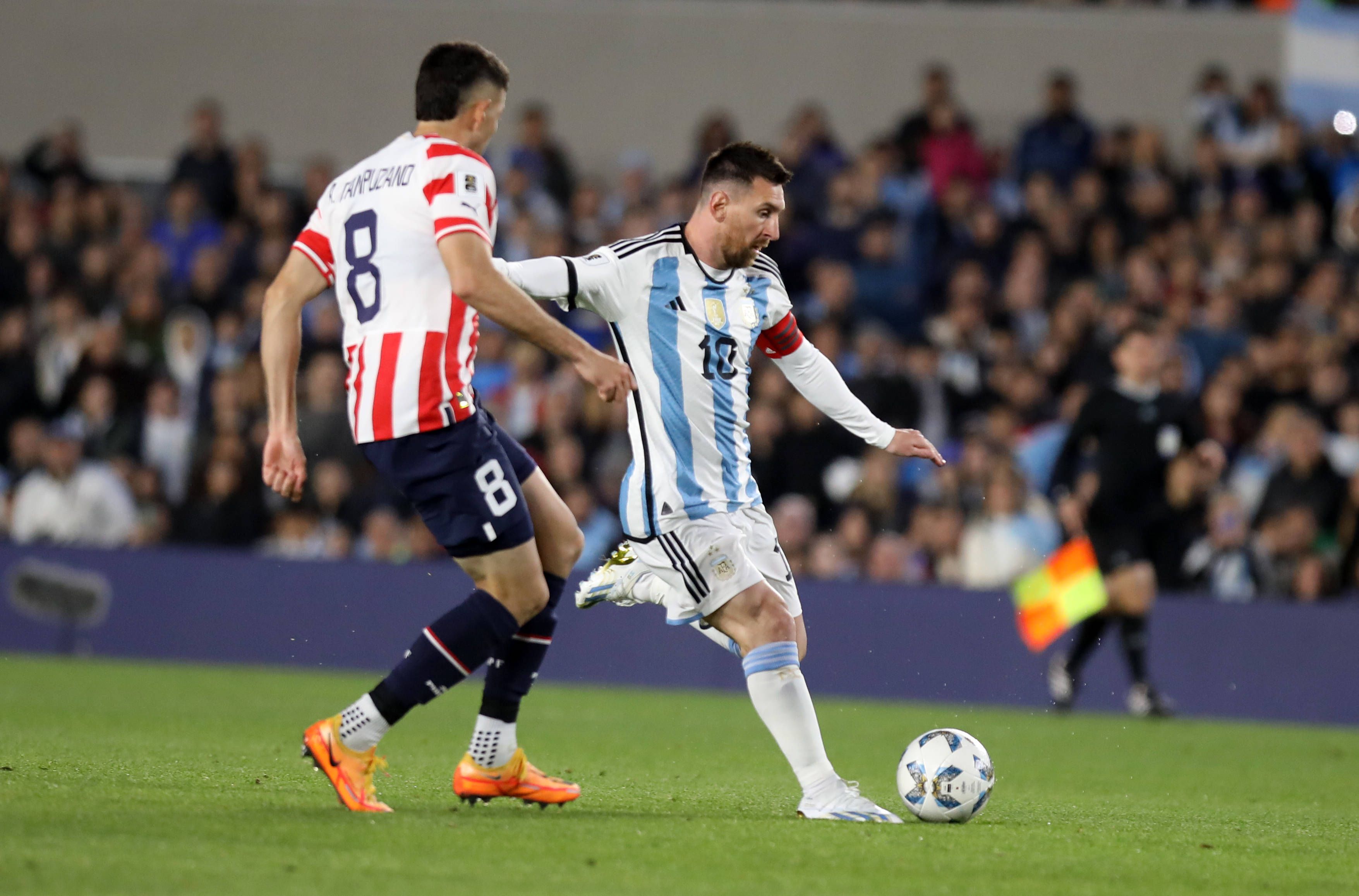 Lionel Messi in action for Argentina || Credit: Imago