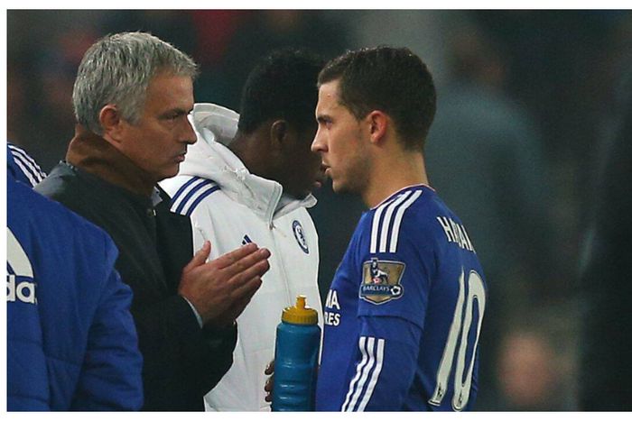 Mourinho congratulates Hazard for induction