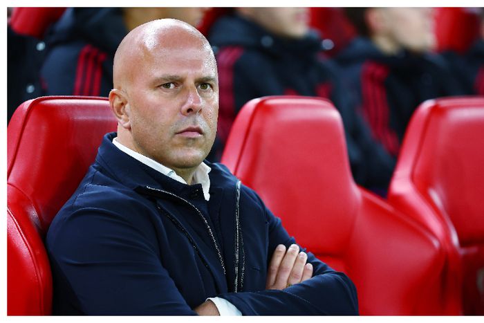 Ex-Liverpool player blames Slot