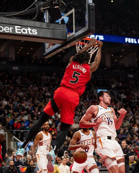 It was a battle of two Nigerians Josh Okogie and Precious Achiuwa on each side for the Suns and the Raptors.