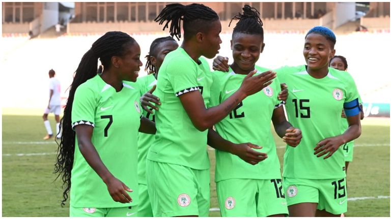 Uchenna Kalu's double sets Nigeria's Super Falcons on the road to an easy win against Cape Verde.
