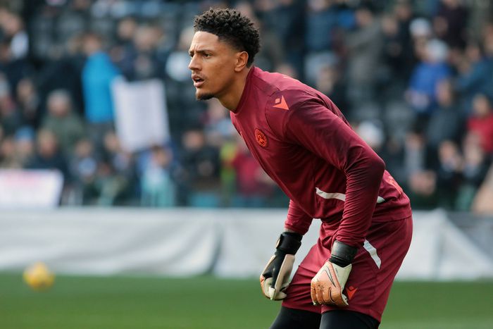 Super Eagles goalkeeper Maduka Okoye helped Udinese to a 3-0 win over Bologna