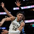 Giannis Antetokounmpo erupts for 36 PTS to lead Bucks past Atlanta Hawks