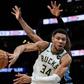Giannis Antetokounmpo erupts for 36 PTS to lead Bucks past Atlanta Hawks