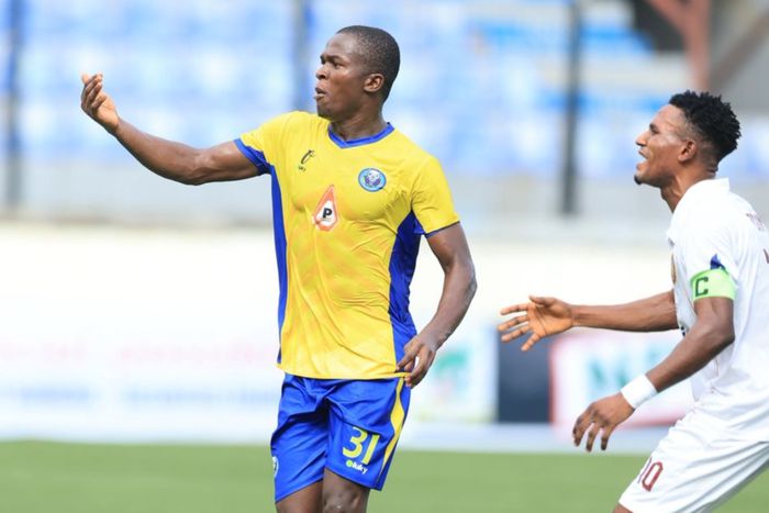 Warri Wolves' Evwierhurhoma scored a hat-trick nobody noticed