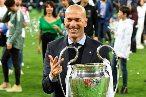 Real Madrid line up Zidane as Ancelotti's successor