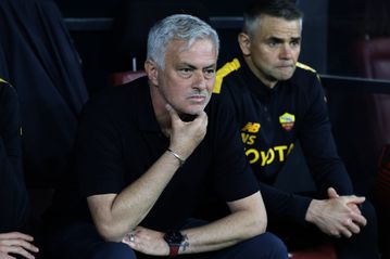 Roma coach Mourinho bags four-match ban for abusing English referee, Taylor