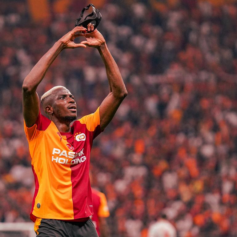 Victor Osimhen continues his fine start to the season for Gala.