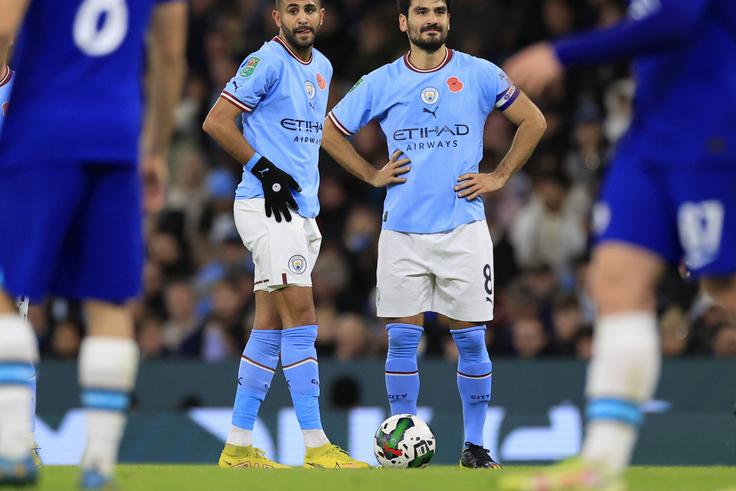 Carabao Cup Third Round Manchester City v Chelsea Riyad Mahrez 26 and Ilkay Gundogan 8 of Manchester City await taking a free-kick during the Carabao Cup Third Round match Manchester City vs Chelsea