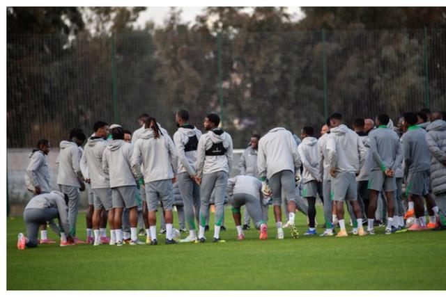 Super Eagles team || X