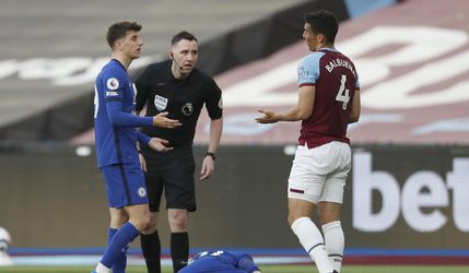 FA zrušila trest pre Balbuenu po kontroverznom vylúčení v zápase s Chelsea