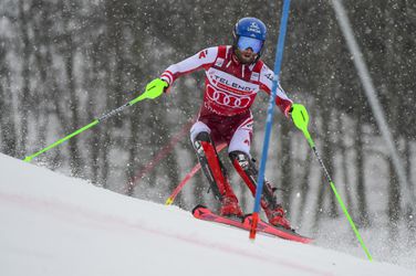 Svetový pohár: Marco Schwarz si zabezpečil malý glóbus za slalom, triumfoval Noel