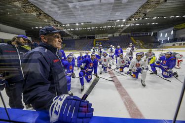 Michal Handzuš pred MS v hokeji 2021: Hľadáme krídlo do elitnej formácie Hrivíka s Cehlárikom