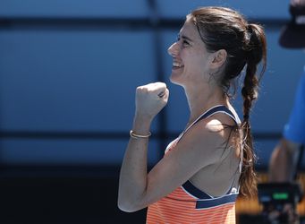 WTA Istanbul: Titul pre Soranu Cirsteovú, vo finále zdolala Elise Mertensovú