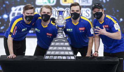 Švédi sa stali tretíkrát za sebou majstrami sveta v curlingu