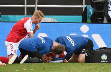EURO 2020: Michael Laudrup kritizoval rozhodnutie dohrať duel po kolapse Eriksena