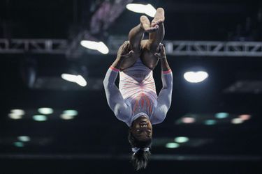 Gymnastika: Simone Bilesová ako prvá žena zvládla na preskoku Jurčenka