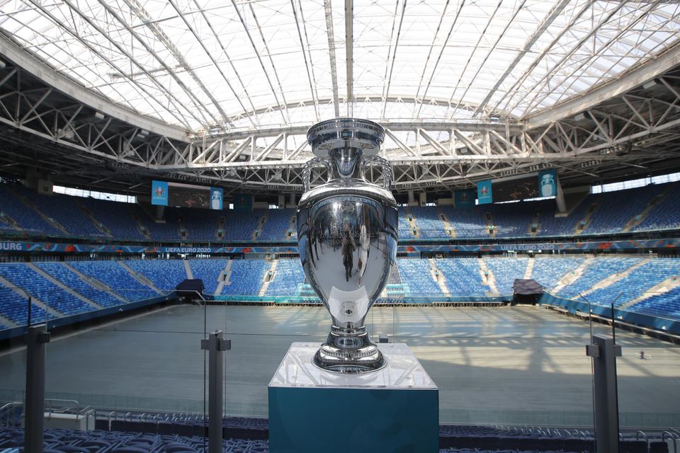 EURO 2021 - trofej Henriho Delaunaya v Petrohrade