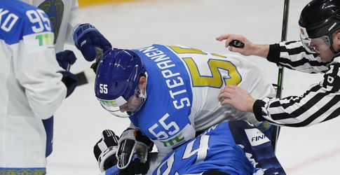 MS v hokeji: Ivan Stepanenko dostal za zákrok na Reichela trest na jeden zápas