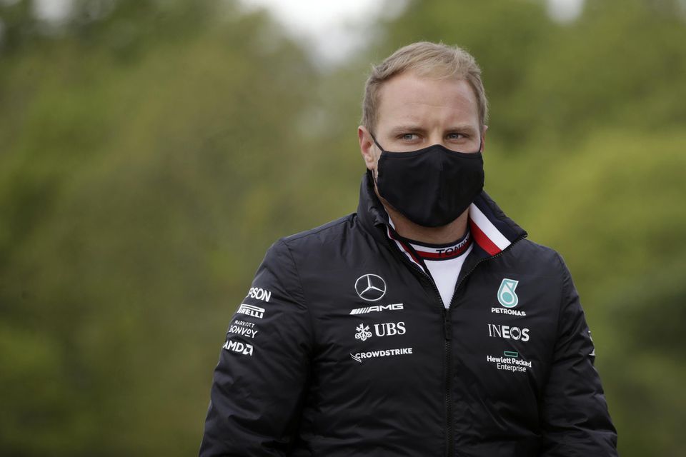 Fínsky pilot Formuly 1 Valtteri Bottas z tímu Mercedes.