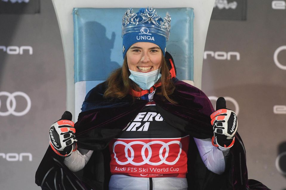 V Záhrebe tak začiatkom roka 2021 získala Petra Vlhová prestížnu „Trofej snehovej kráľovnej”.
