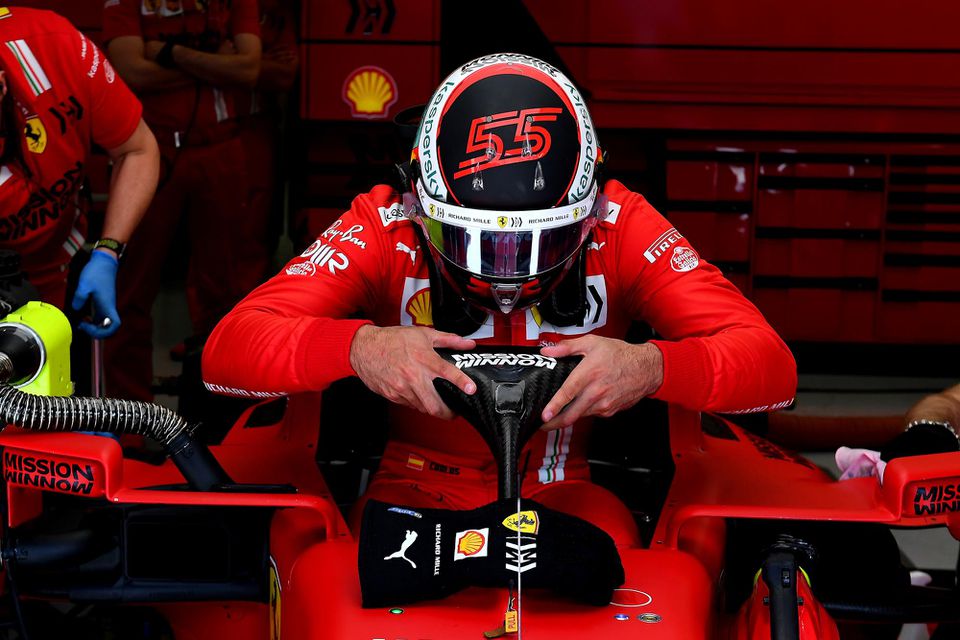 Carlos Sainz v monoposte Ferrari.