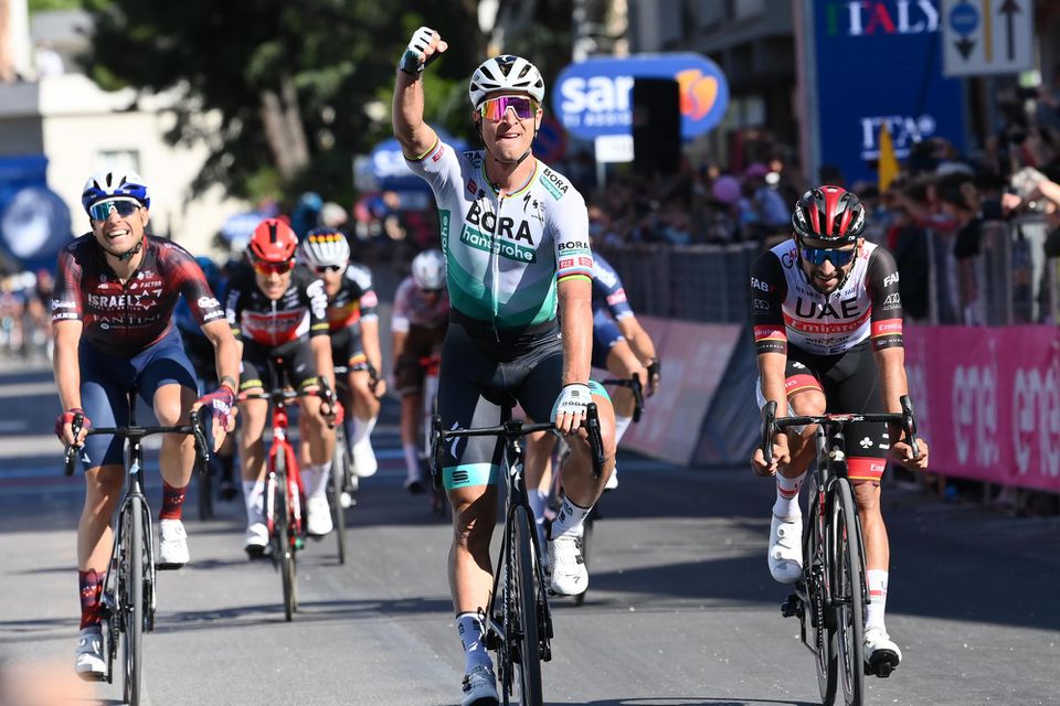 Peter Sagan zvíťazil v 10. etape Giro d'Italia.