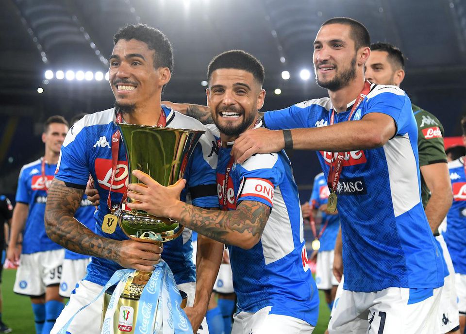 SSC Neapol oslavuje triumf v Coppa Italia.