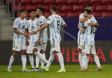 Copa America: Argentína tesne zdolala Uruguaj a dostala sa na čelo skupiny