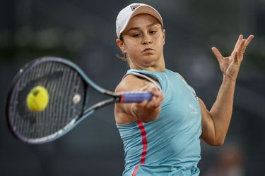 WTA Madrid: Najvyššie nasadená Ashleigh Bartyová postúpila do osemfinále