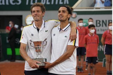 Roland Garros: Deblisti Mahut a Herbert získali piaty grandslamový titul