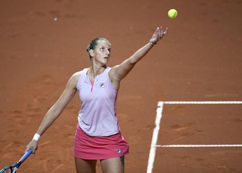 WTA Stuttgart: Karolína Plíšková sa prebojovala do štvrťfinále, Halepová vyradila Vondroušovú