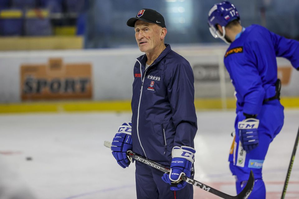 tréner Craig Ramsay počas prípravného kempu slovenskej hokejovej reprezentácie