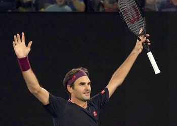 Roger Federer na nechystá do športového dôchodku, pokračovať bude aj v roku 2022