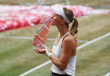 WTA Berlín: Samsonovová otočila finále s Benčičovou a prekvapivo získala premiérový titul