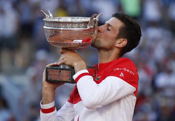 Roland Garros: Djokovič získal 19. grandslamový titul! Tsitsipasa zdolal po skvelom obrate