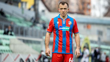 Jeho parádny gól bol Plzni proti Slavii nanič. Miroslav Káčer však vo Viktorii zacítil šancu