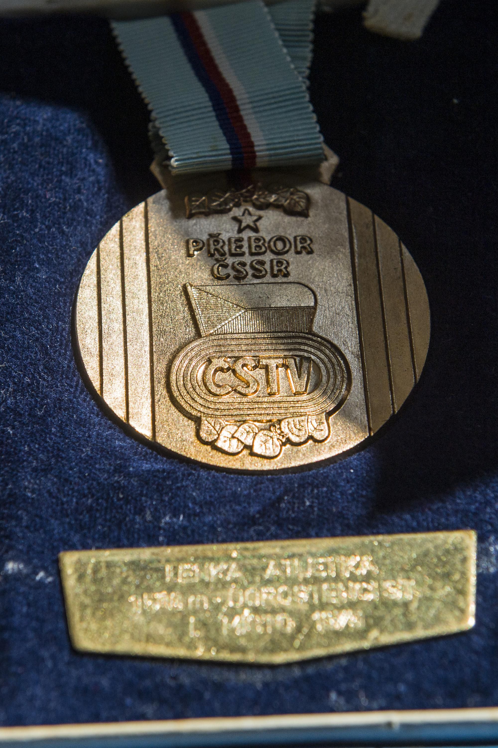Medaila slovenského atléta Jozefa Lenčéša