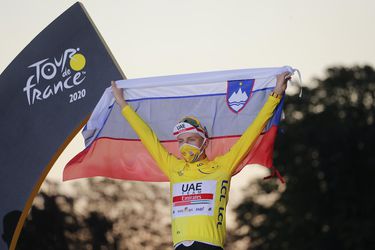 Slovinec Tadej Pogačar bude obhajovať triumf na Tour de France