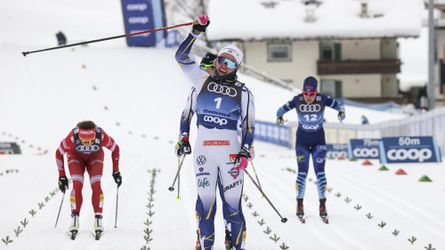 Tour de Ski: Lin Svahnová predviedla v šprinte najlepší finiš. Lucas Chanavat nedal šancu súperom